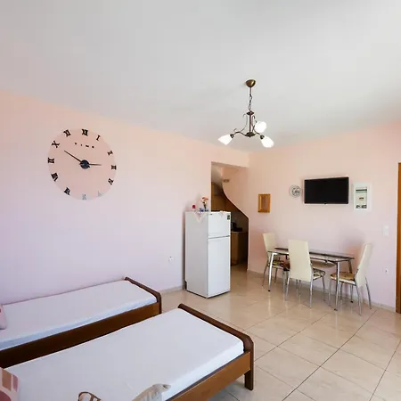 Sunset Bella Vista 公寓 *