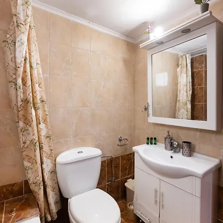 Sunset Bella Vista 公寓 *