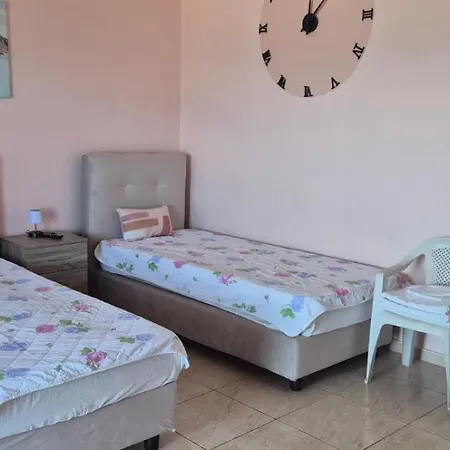 Sunset Bella Vista 公寓 *