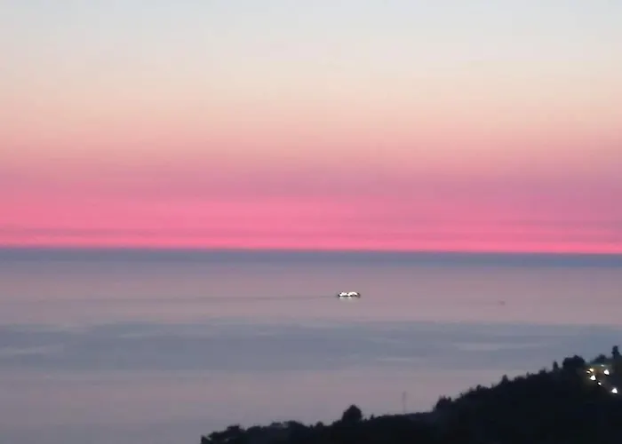 公寓 Sunset Bella Vista *